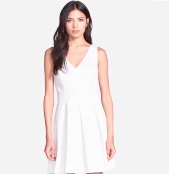 Joie Bessina Fit and Flare White dress Size Small - Picture 4 of 7